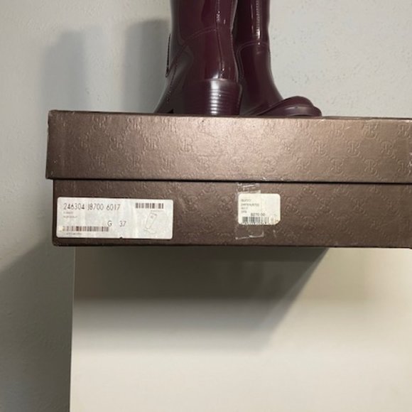 Women's Gucci "Devendra Rubber" low heel boot - Picture 1 of 7
